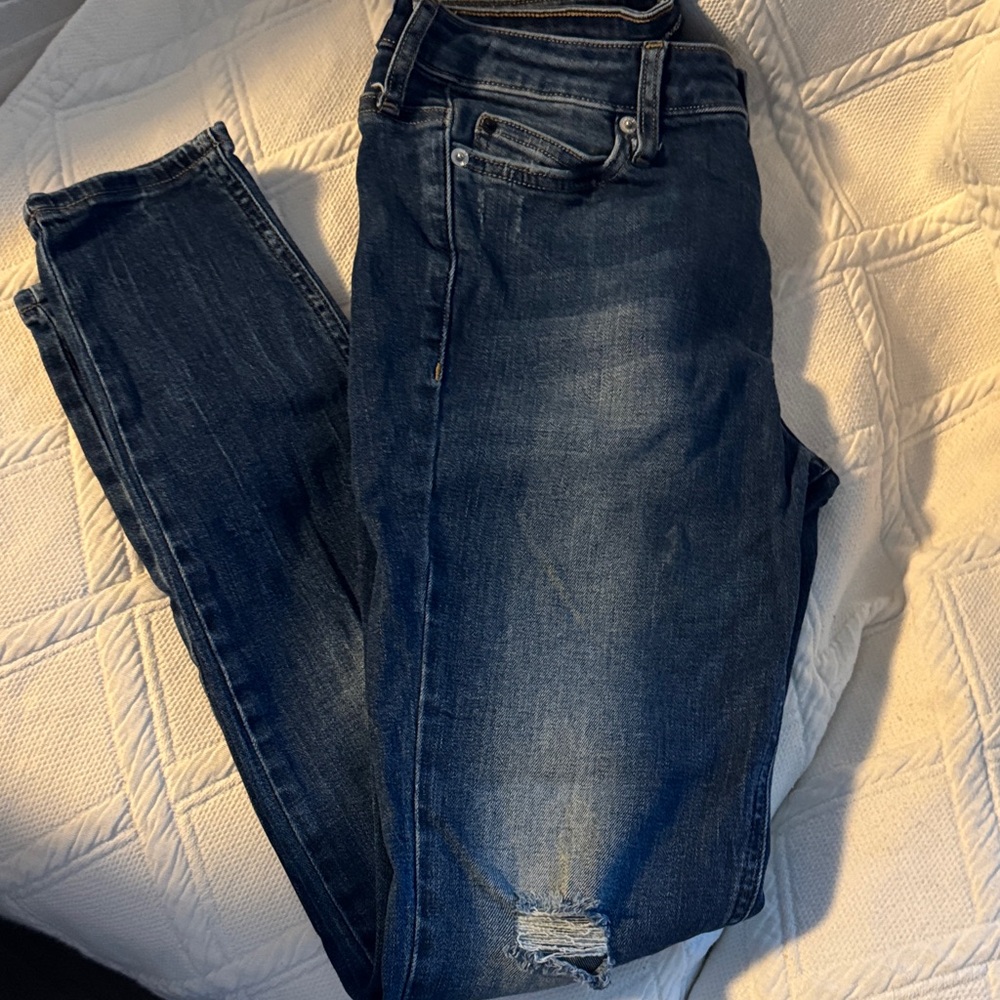 Women's Calvin Klein Jeans Blue distressed Jeans.#1